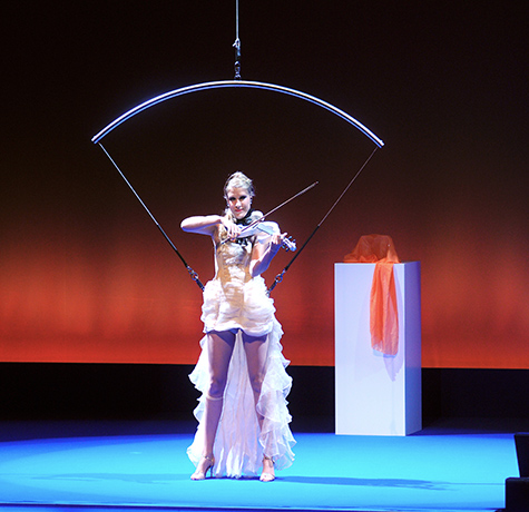 Flying Violin