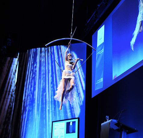 Flying Violin